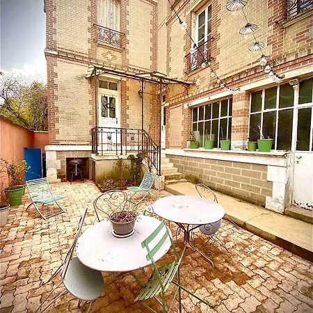 Maison De Charme Au Coeur D'ervy-le-chatel Feriehus