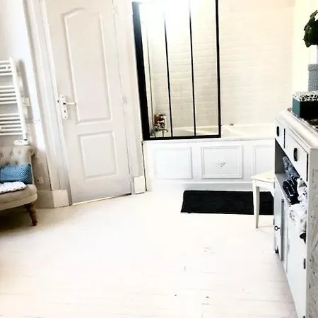 Maison De Charme Au Coeur D'ervy-le-chatel *